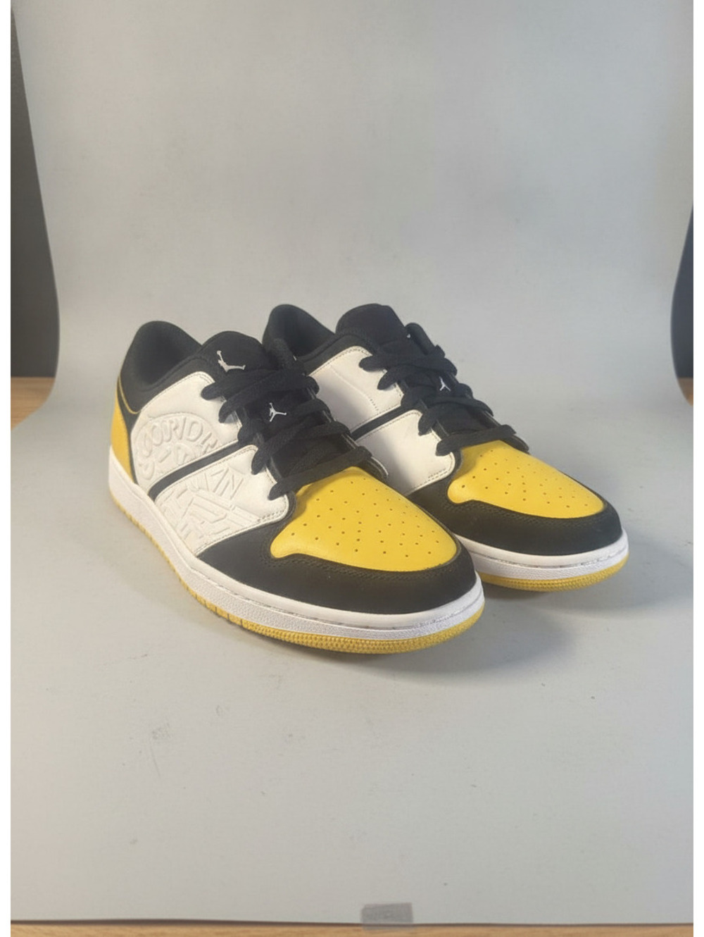 Jordan 1 Retro Low OG 'University Gold' Men's Sneakers Size 10 - Black, White &